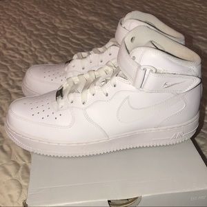 Nike Air Force 1 (AF1) Hi-tops